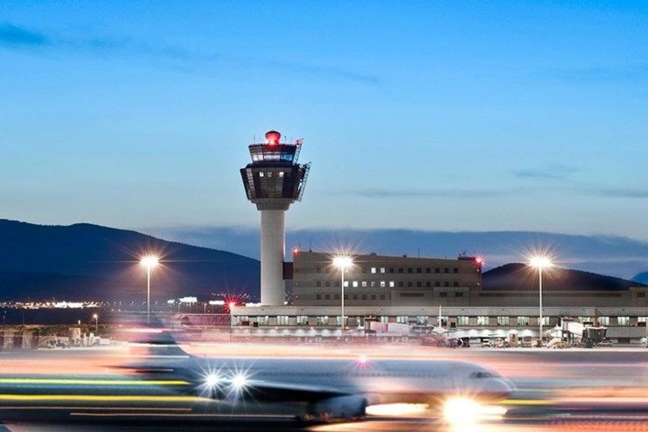 Lux House Next To The Airport Of Athens. Transport 24H Villa Artemida  Luaran gambar